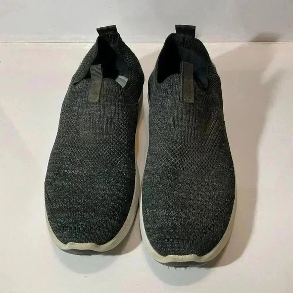 Tommy Bahama Flint Knit Jogger Slip On Sneakers size 6.5 - Picture 3 of 8